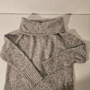 Anthropologie Gray Cowl Neck Knit Pullover Sweater Ribbed Trim / Size S